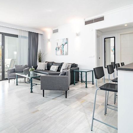 Harbor Getaway In The Heart Of Puerto Banus With Walking Dictance To Everything ماربيا المظهر الخارجي الصورة