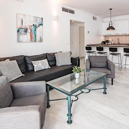 Harbor Getaway In The Heart Of Puerto Banus With Walking Dictance To Everything ماربيا المظهر الخارجي الصورة