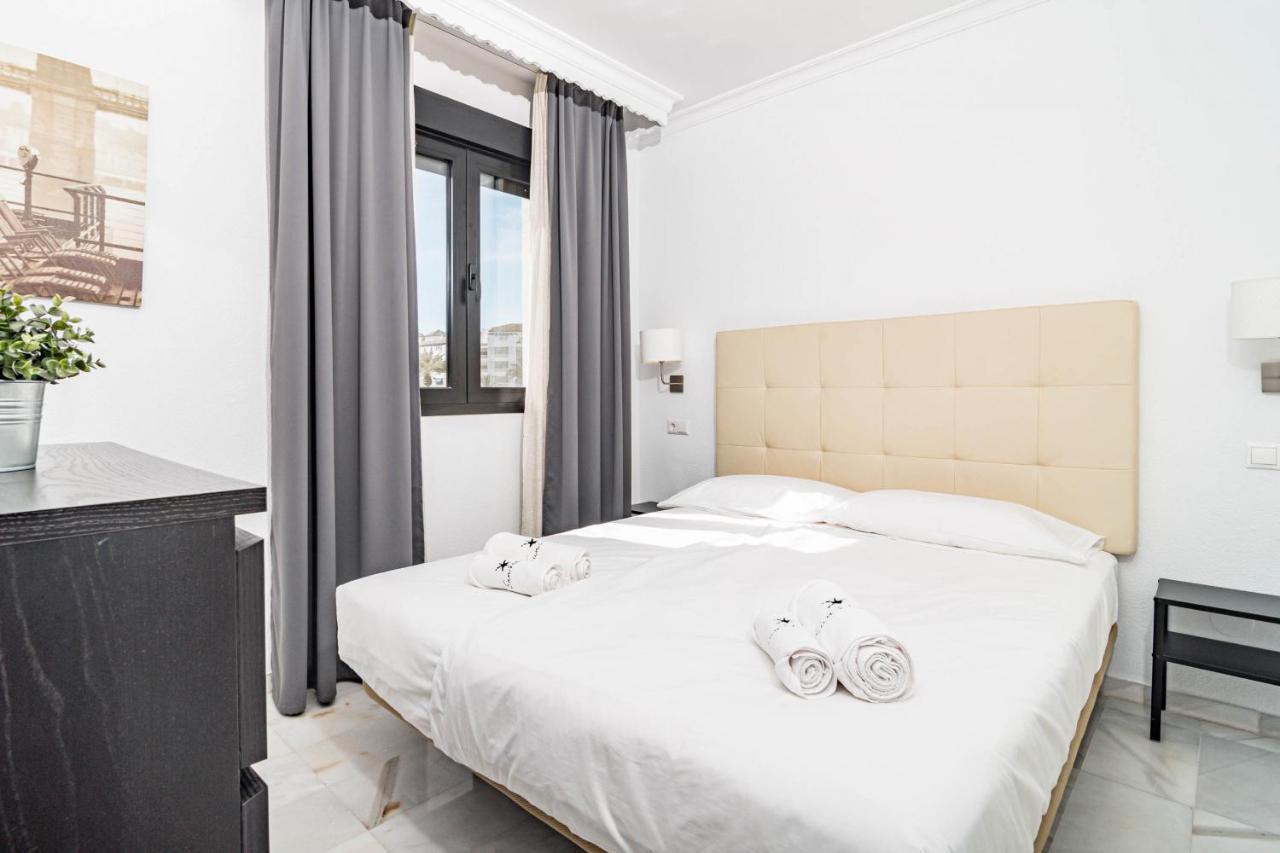 Harbor Getaway In The Heart Of Puerto Banus With Walking Dictance To Everything ماربيا المظهر الخارجي الصورة